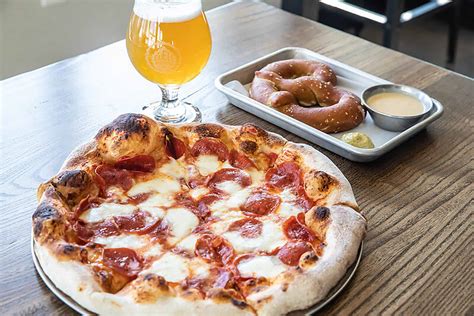 How to pick the perfect beer to pair with your pizza